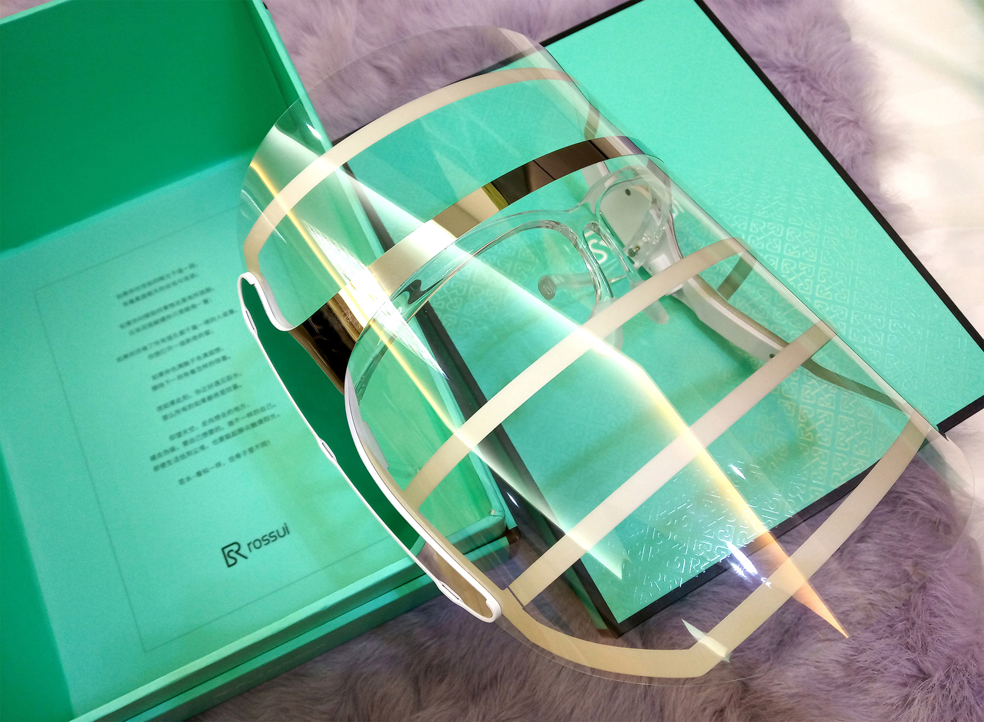 石墨烯美容黑科技,拥有了它,美了全家——若水石墨烯轻颜嫩肤仪