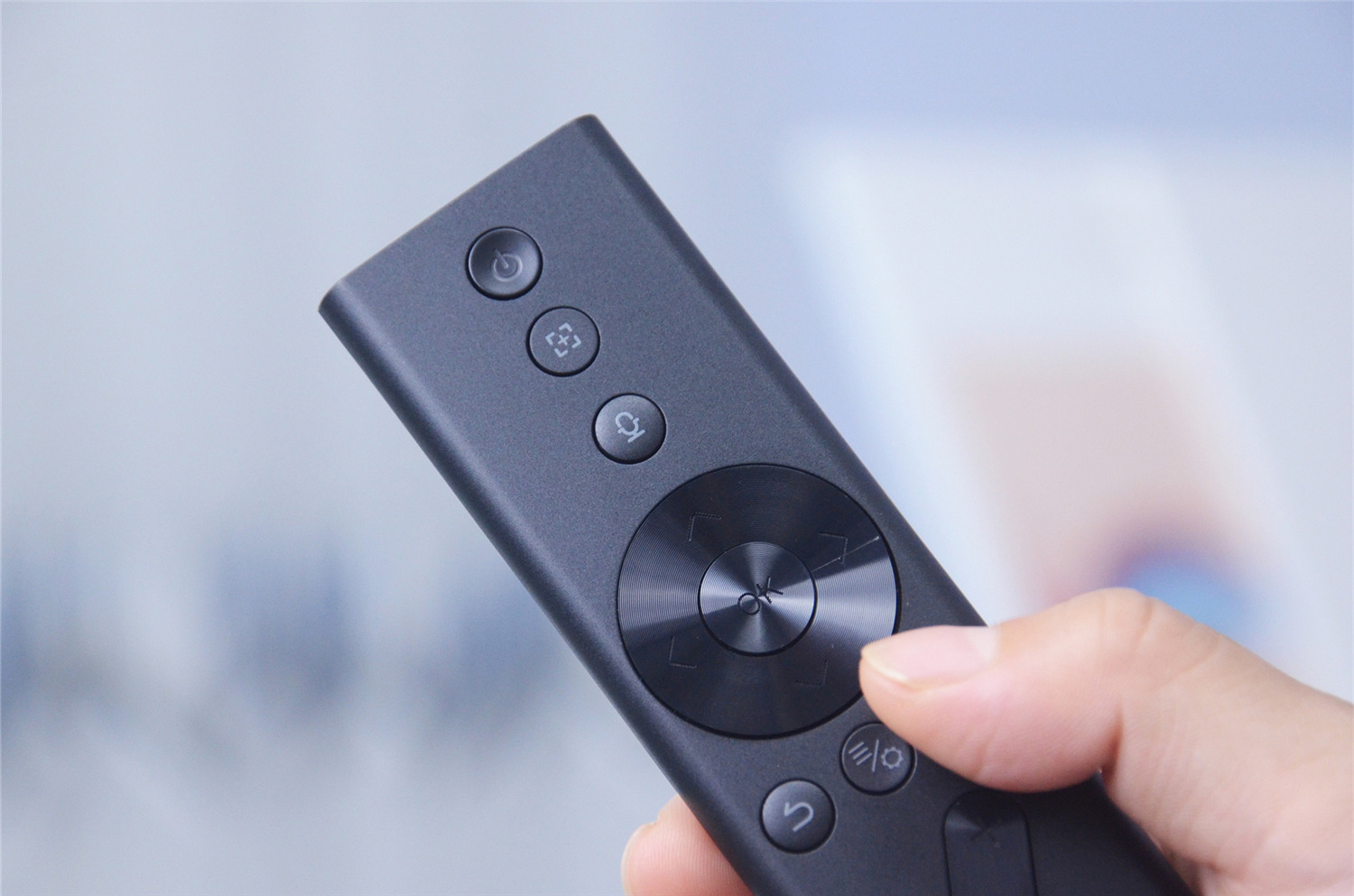 极米play超悦效果,极米play超悦版测评投影多大尺寸