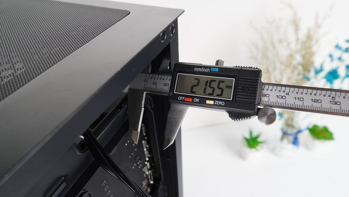 易上手速装架构,先马易大师神光版装机体验