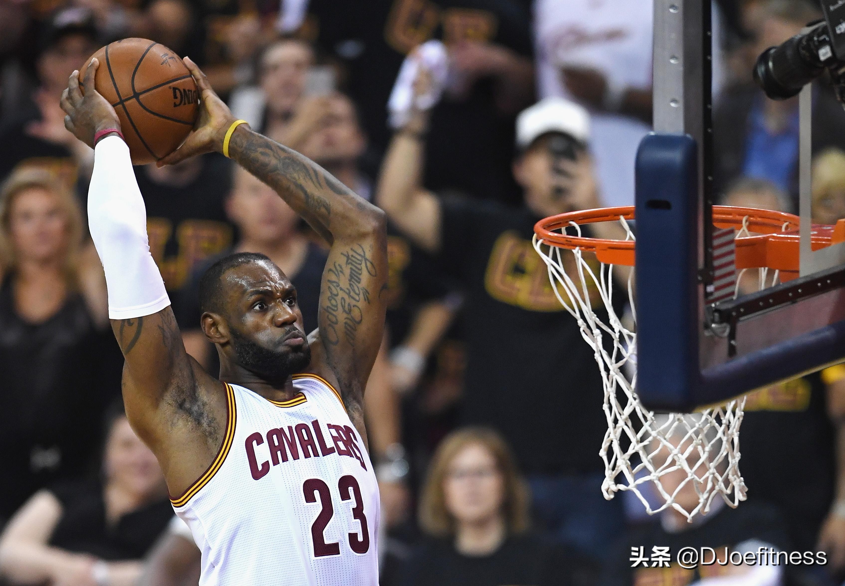 单脚起跳扣篮弹跳力训练方法,学会弹跳的方法