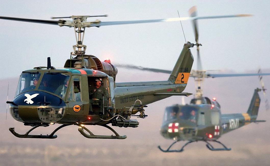 ah-6小鸟轻型直升机,武装型直11轻型直升机