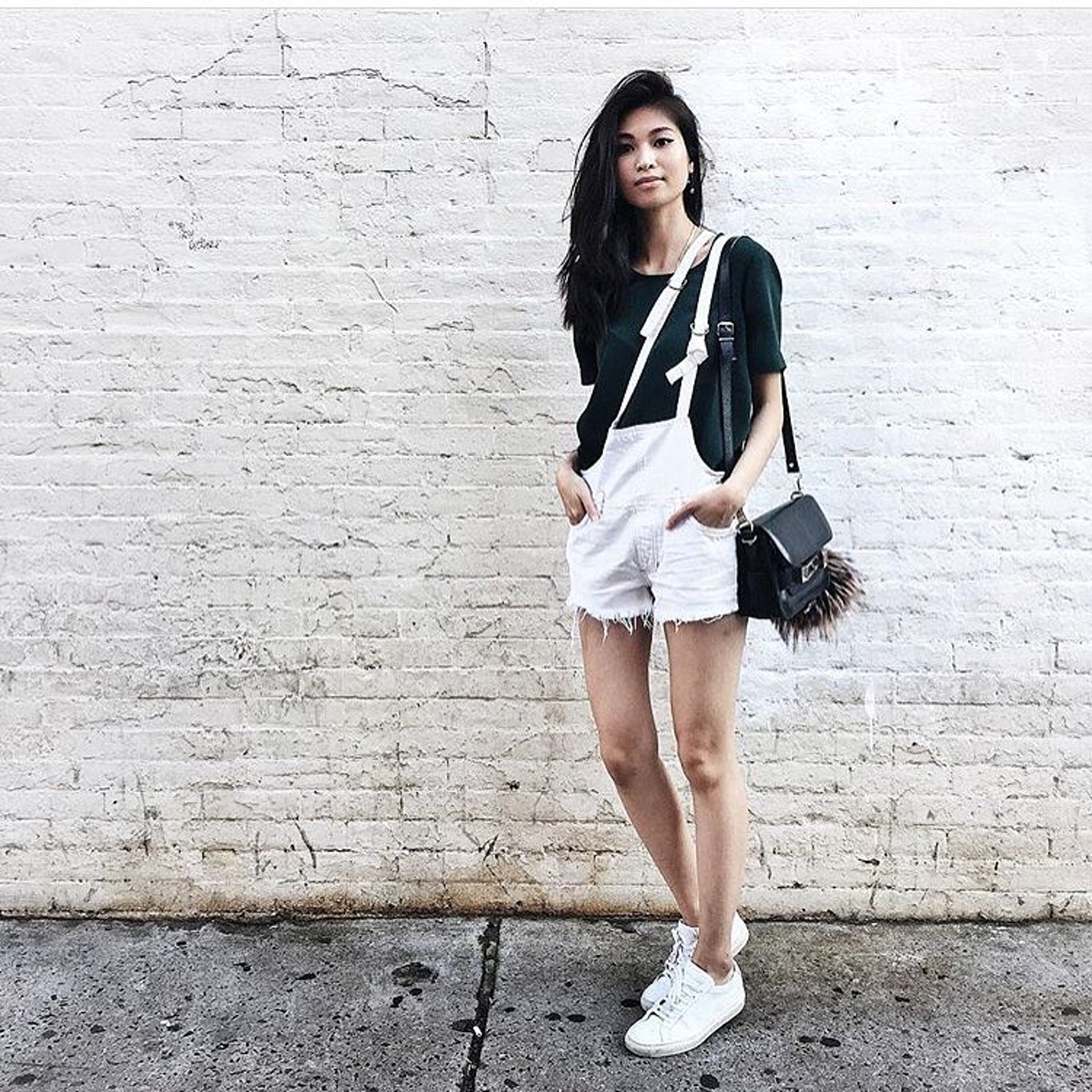 阿sa蔡卓妍高腰半身裙,蔡卓妍机场同款鞋子