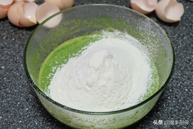 蛋糕做起来好吃又简单,怎样用家里的材料制作美味的蛋糕