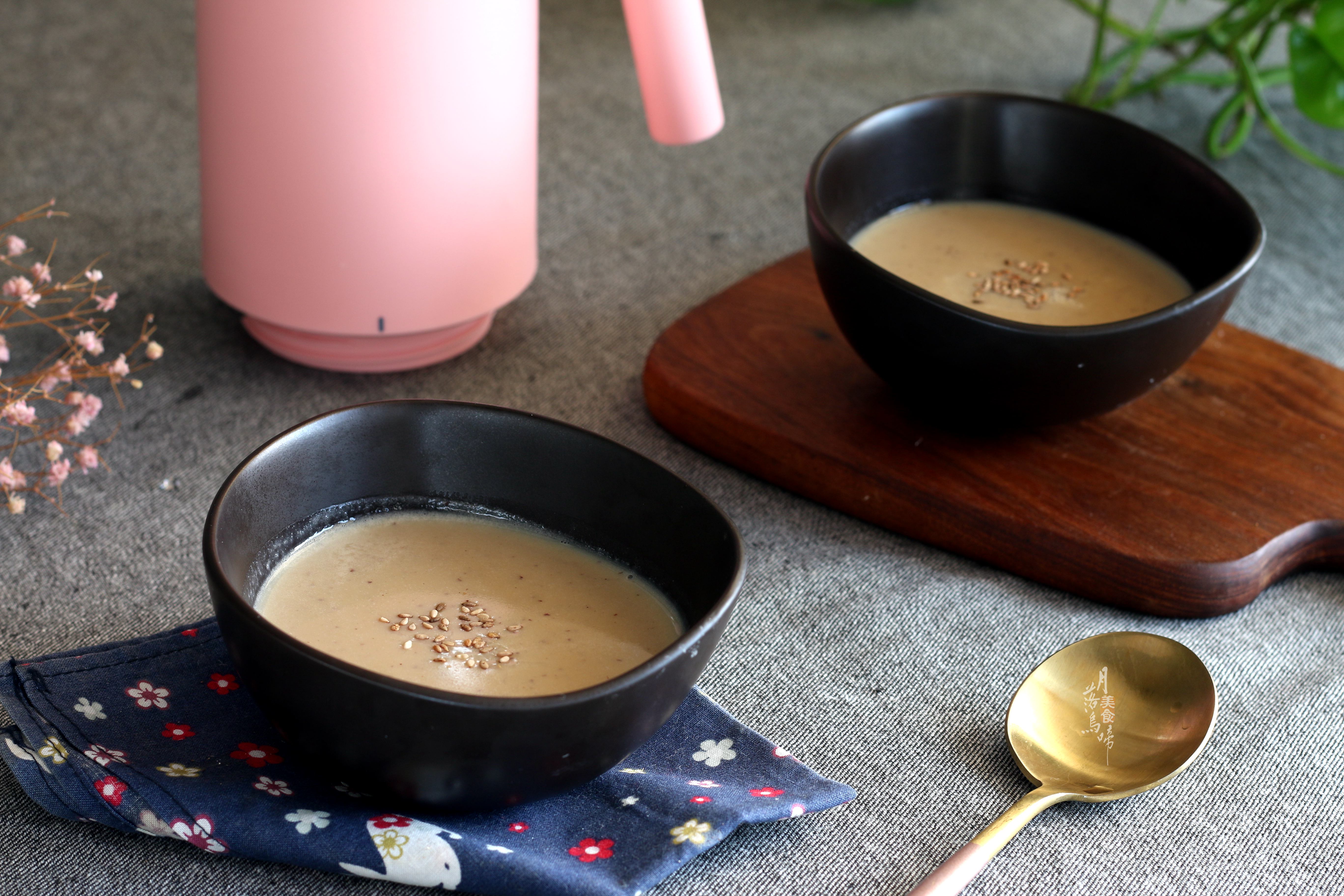 打豆浆前需要泡豆子多长时间,打豆浆的豆子一般要浸泡多少时间