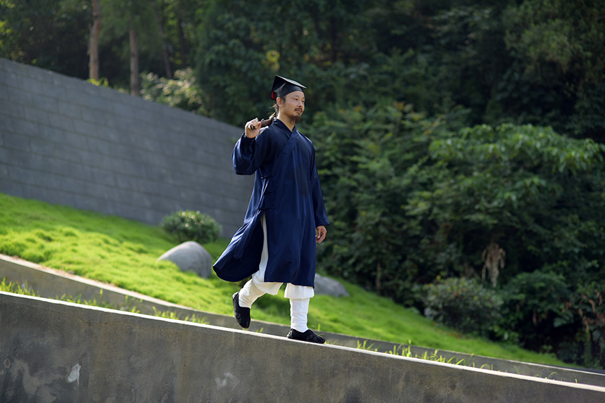 云在青山月在天原文,云在青天月在天深度解释