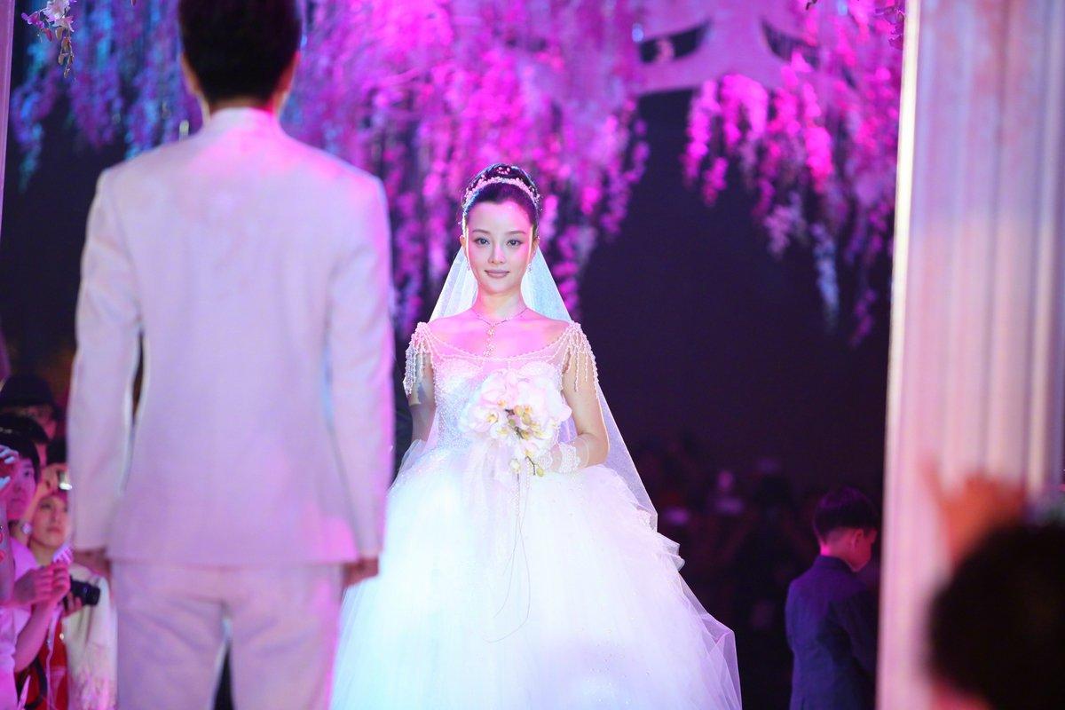 贾乃亮以前为李小璐过生日,贾乃亮几几年和李小璐结婚的