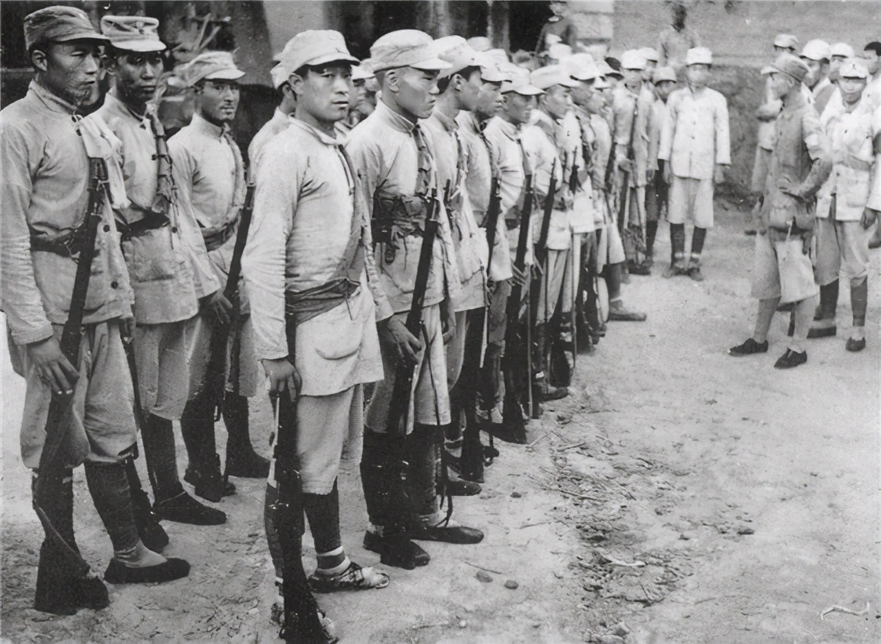 红一方面军和红四方面军授衔少将,1955年八路军连长是什么军衔