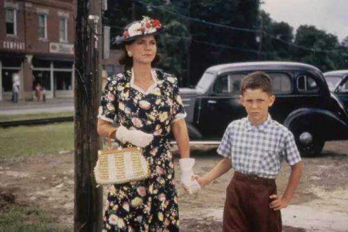 阿甘正传简单解读与赏析,阿甘正传深度解析阿甘