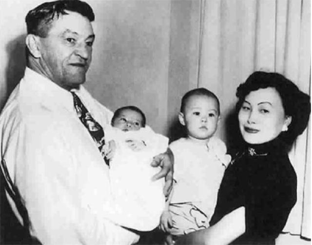 陈纳德遗孀陈香梅,陈纳德与陈香梅的子女现状