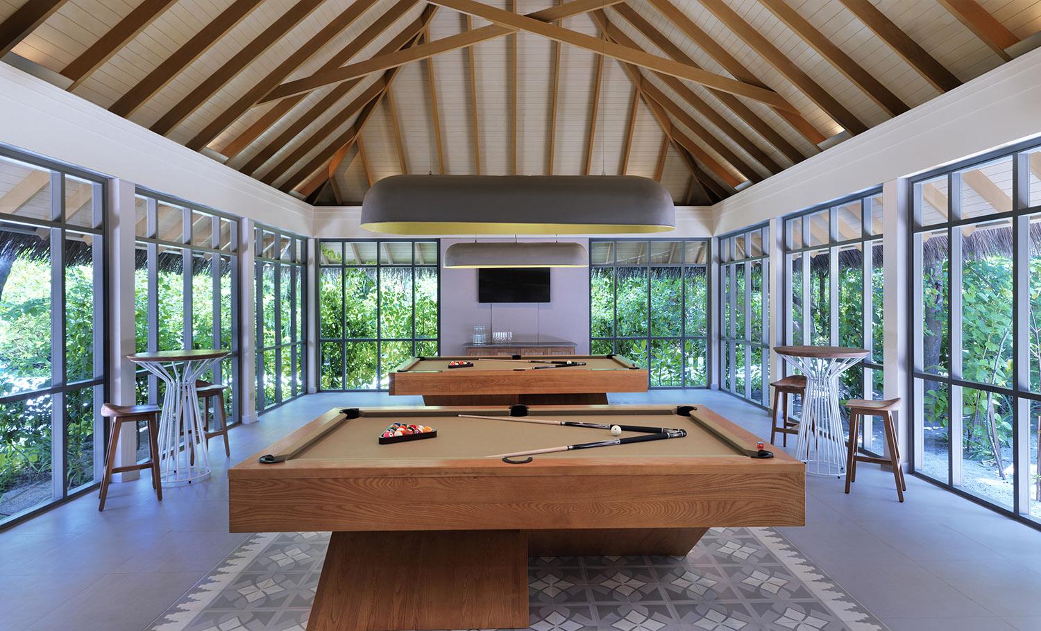 马尔代夫中等岛消费攻略,马尔代夫瓦卡鲁岛地理位置