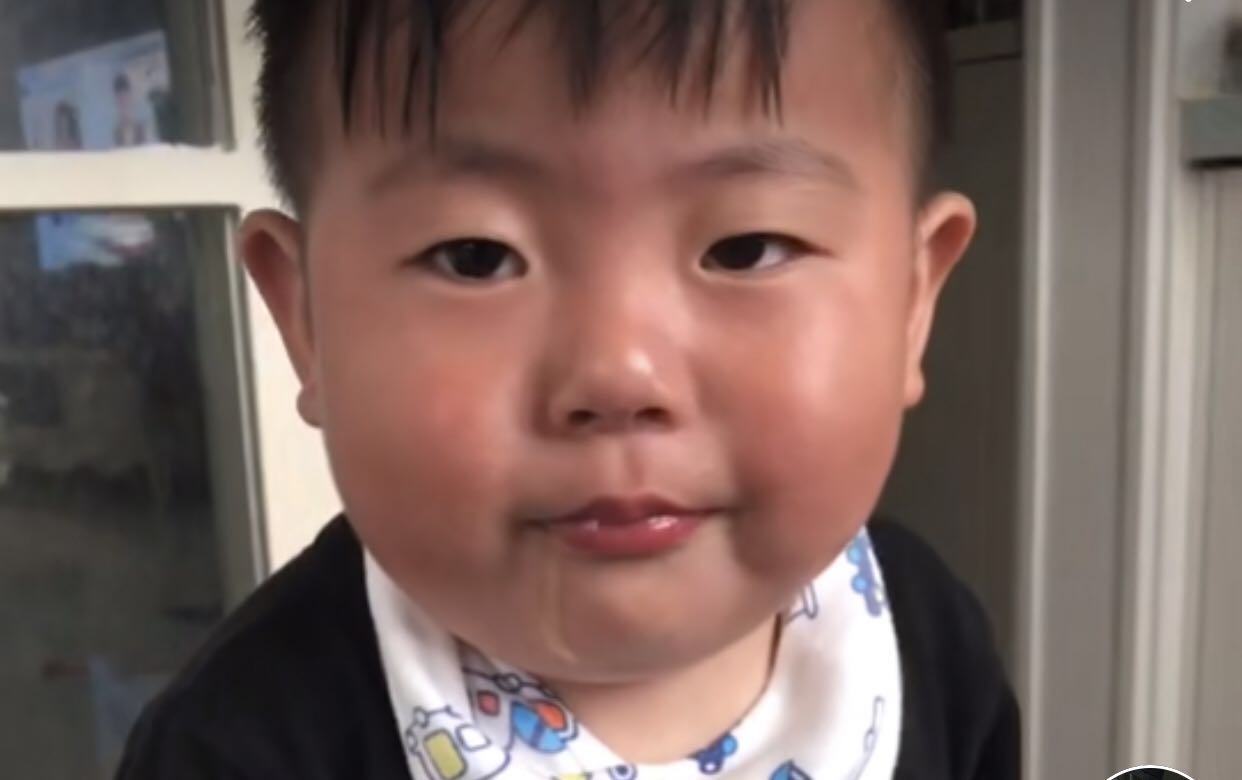 怎样给宝宝戒掉尿片,如何让宝宝戒掉尿片