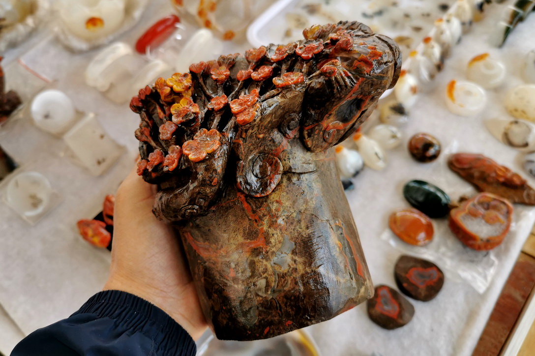 十家子战国红玛瑙价格,十家子镇玛瑙市场大集