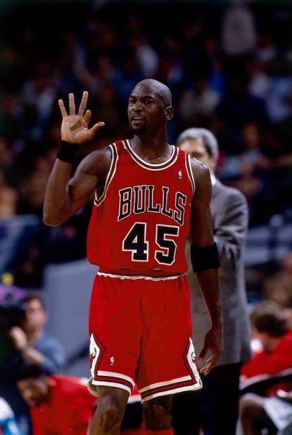 95年魔术对火箭,95年公牛为什么输给魔术