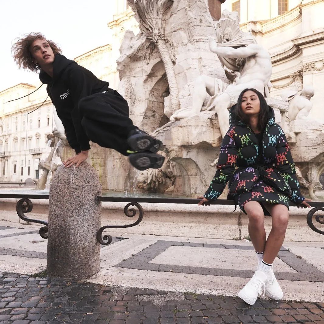 入冬四件套我不配文案,入冬四件套没有棉衣来的实在