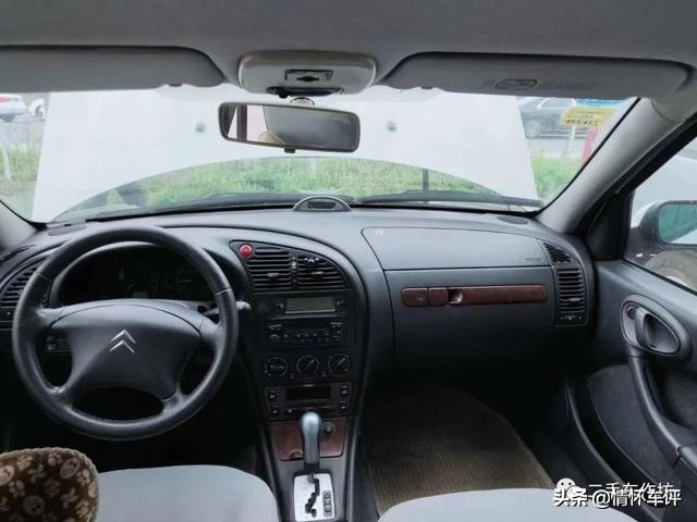 性价比超高的鲜为人知的赛道王操控王，雪铁龙塞纳N7了解一下！