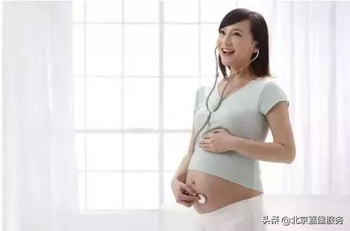 胎儿在肚子里缺氧会有什么症状,孕妇宝宝缺氧是什么原因该怎么办