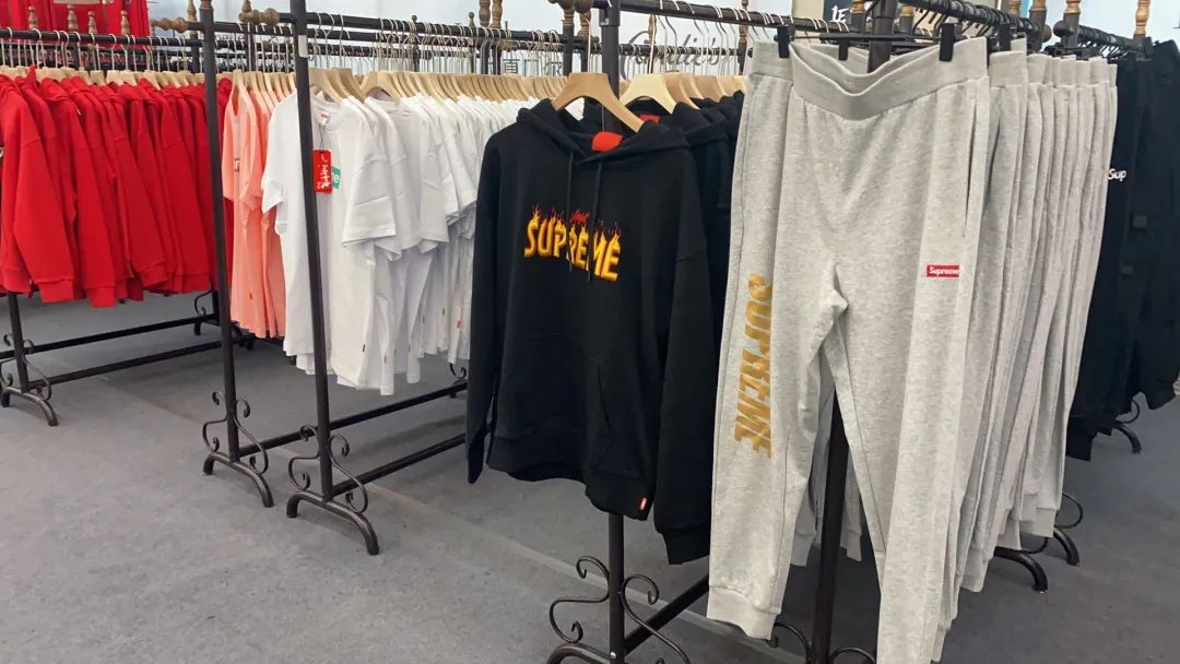 通州人快行动！2021首届大型品牌内购会，100000件大牌低至10元起