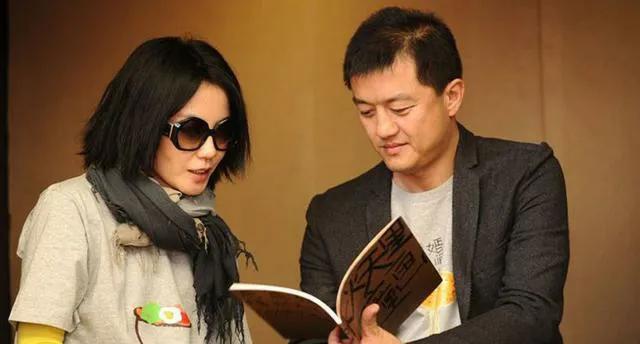 王菲怎么样谈恋爱的,歌坛天后王菲谢霆锋