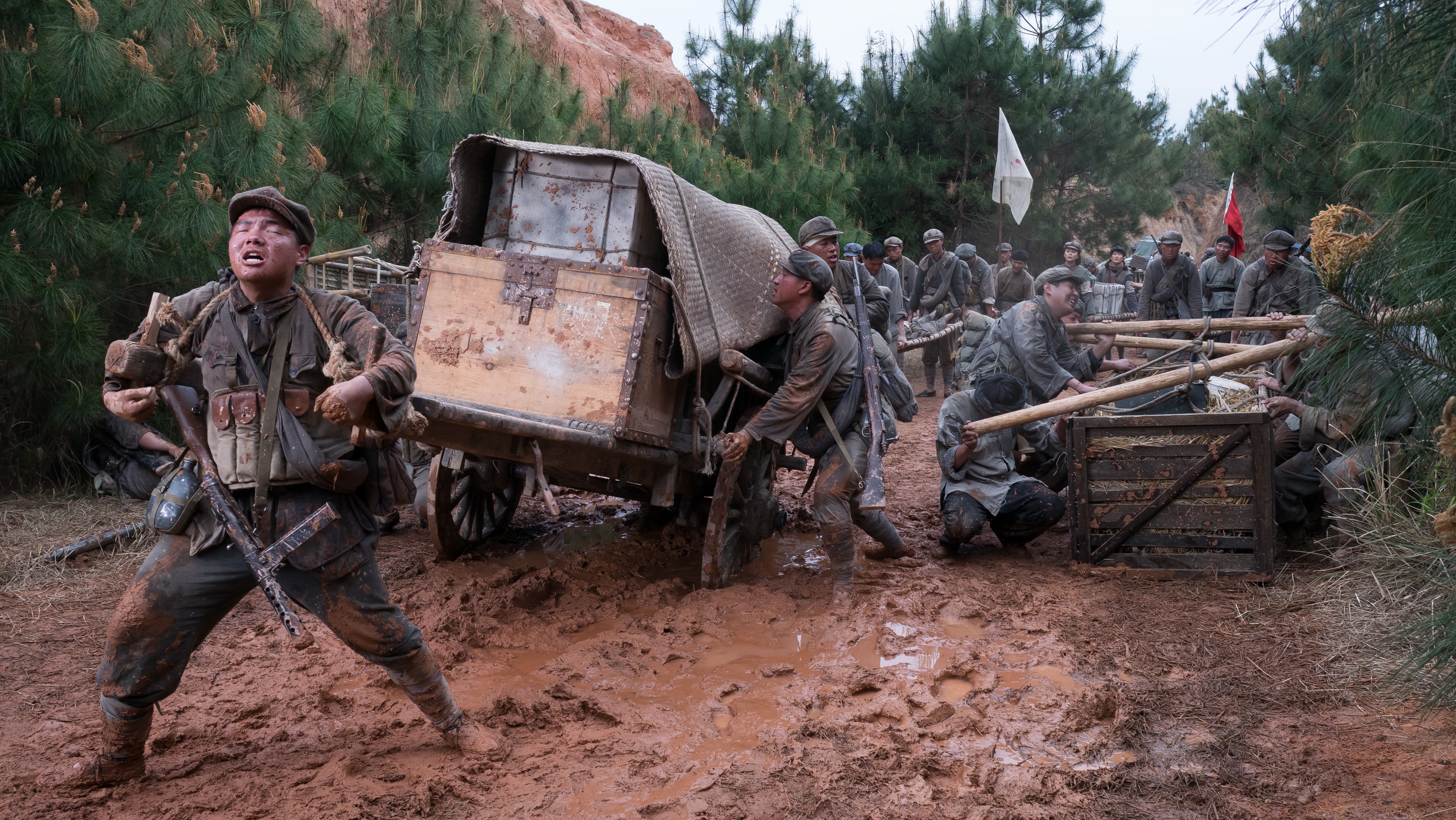 我拍了数千名路人甲，“成年人不要给自己编织梦想”|图集