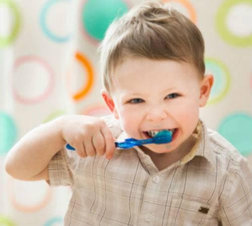 宝宝龋齿怎么注意,四岁宝宝门牙龋齿怎么办