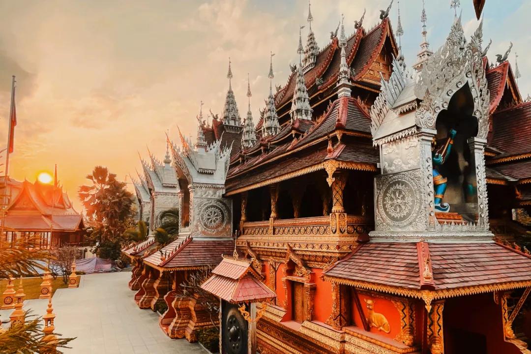 泰国西双版纳旅行,西双版纳基诺山热带雨林徒步