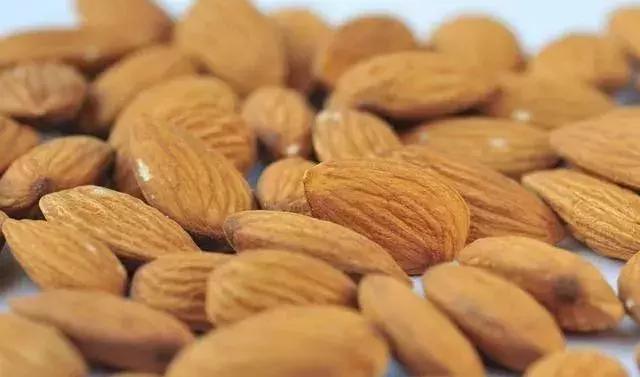 新疆最爱吃的菜有哪些,新疆干果最好吃的是什么果