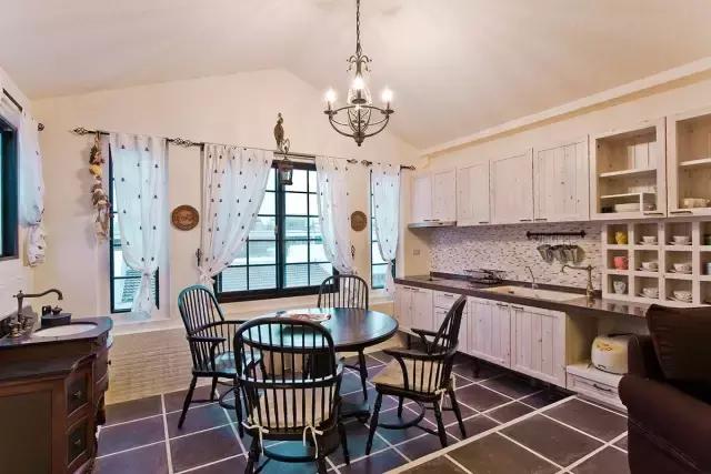 窗帘的安装与布置,罗马杆窗帘安装尺寸和算法