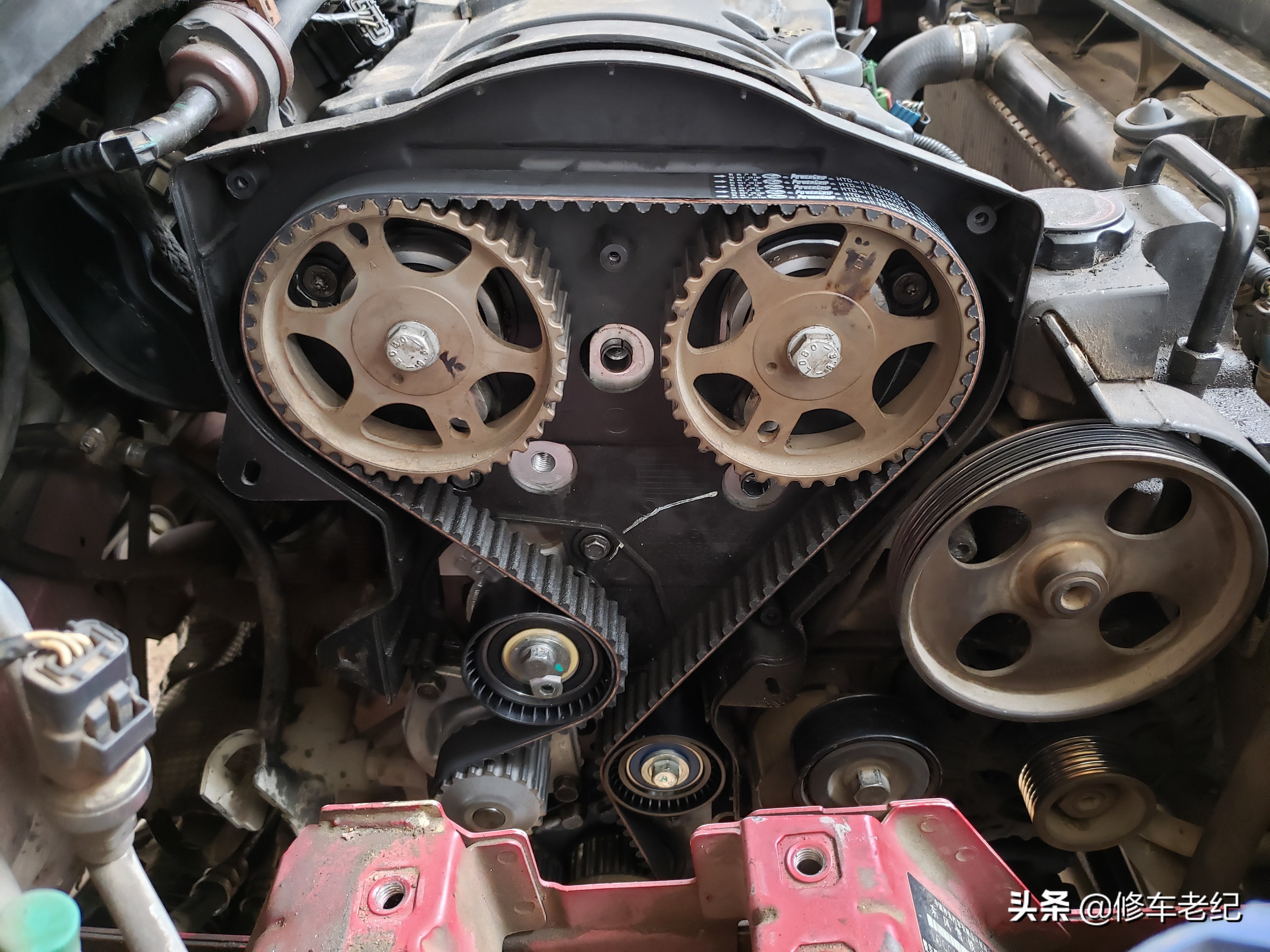 正时皮带不按时换的后果,正时皮带没定时换导致发动机报废