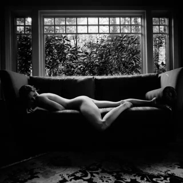 情色恰到好处,这才叫人体艺术