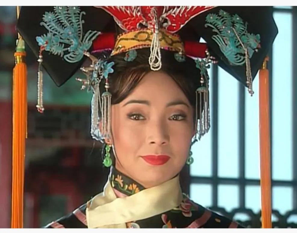 “皇后”戴春荣和郝杰的神仙爱情:有柴米油盐,也有风花雪月