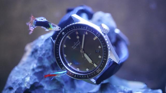 劳力士潜水表宝珀 (劳力士潜航者和宝珀五十噚哪个好)