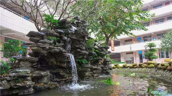 广东二师番禺附中今年本科率,番禺禺山高级中学与二师附中对比