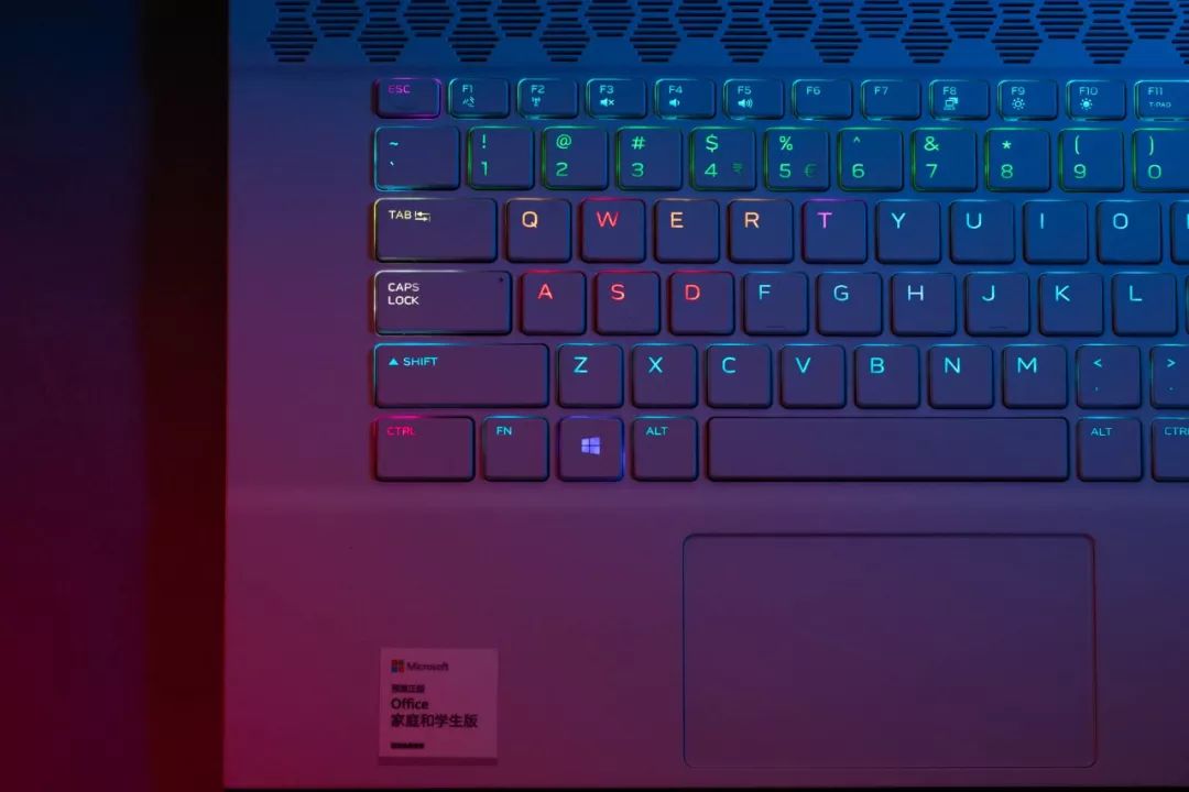 alienwarem15r6测试,alienwarem17轻薄款测评