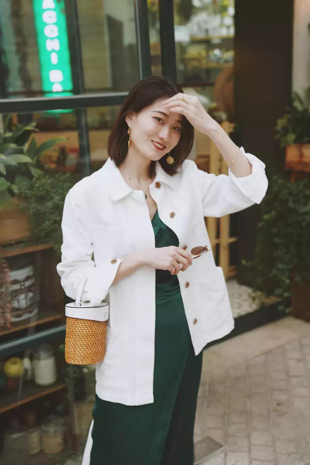 这5种首饰简单时尚减龄不贵,比较百搭的首饰