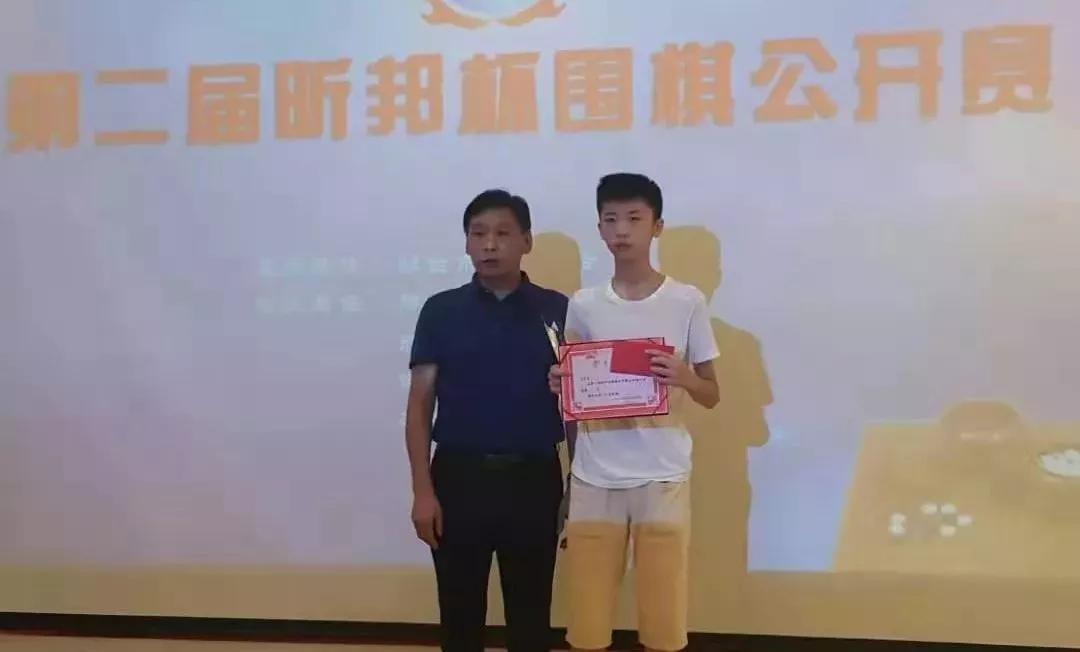 拿奖到手软大学,拿奖拿到手软是什么感受