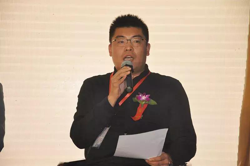 中国光伏行业直播,2020直播经济产业峰会举行