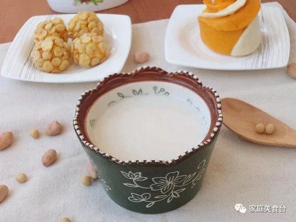 花生打豆浆生的好还是熟的好,花生跟什么打豆浆好吃