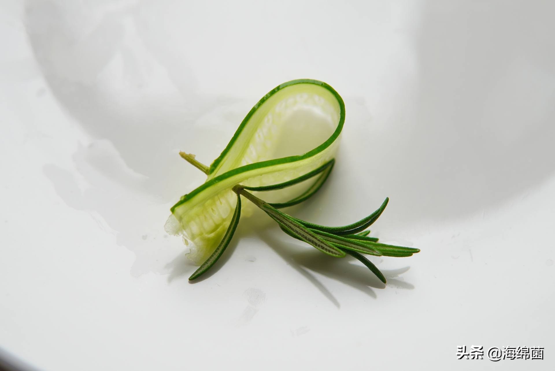 教你做一杯超好喝的夏日饮料,简单自制气泡水饮料