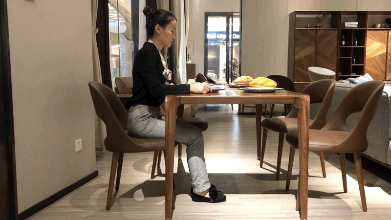 精致轻巧省空间,让你的餐厅韵味十足丨华师傅传匠实木餐桌测评