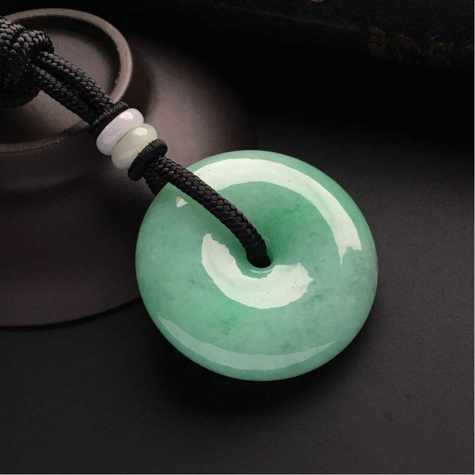 平安扣金的寓意及佩戴禁忌,佩戴平安扣寓意