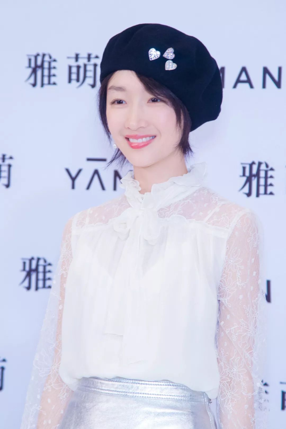 周冬雨变美女,周冬雨变好看了