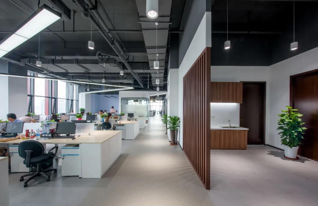 改善办公环境有助于企业发展,办公环境对企业发展的重要性
