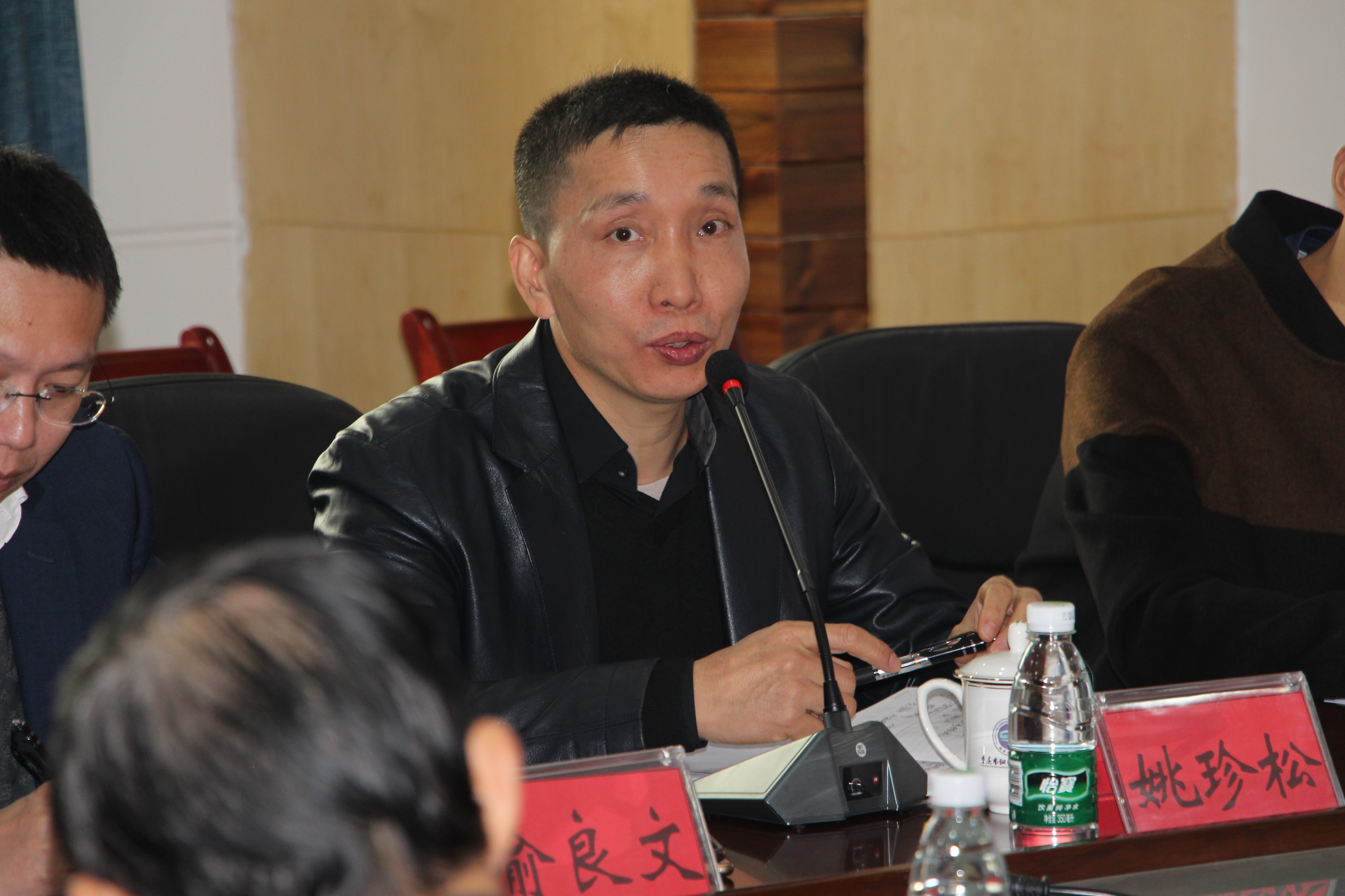 广州专家助力铜梁中医院提档升级骨科