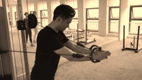 蛙泳慢动作分析,蛙泳费力的原因