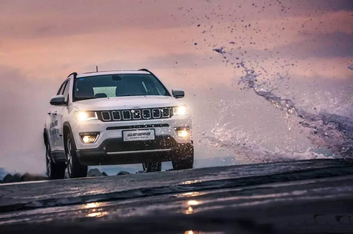 从辉煌摆烂再到消亡,从辉煌到衰落的国家