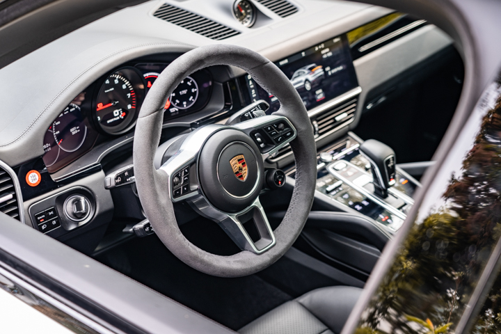 保时捷cayennescoupe试驾,保时捷cayenneturbogt