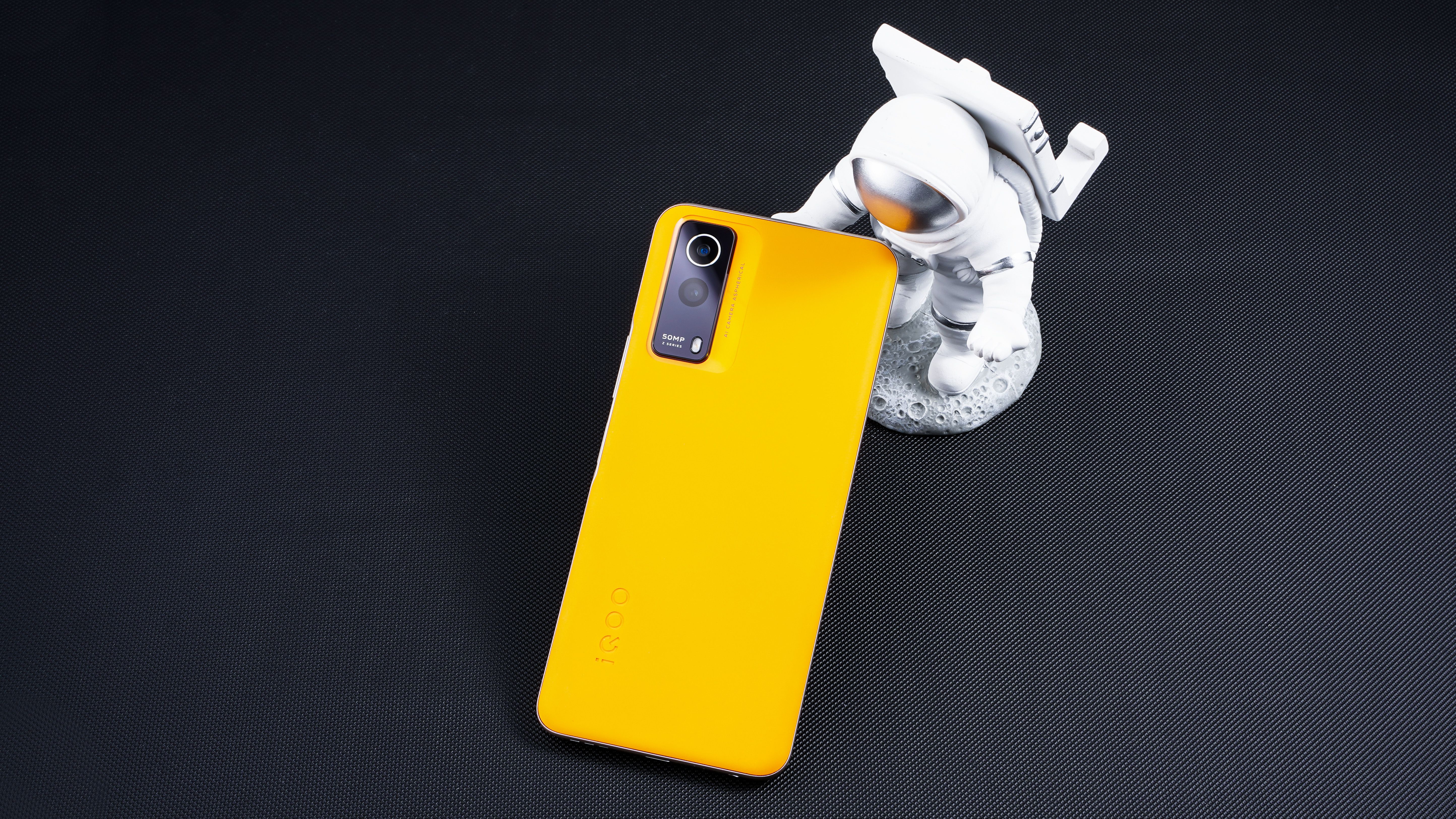 现在最值得入手的各价位手机推荐,目前最值得入手的手机是哪一款