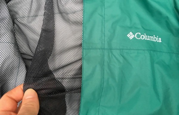 冲锋衣怎么选购才能好,如何选择冲锋衣及选购技巧