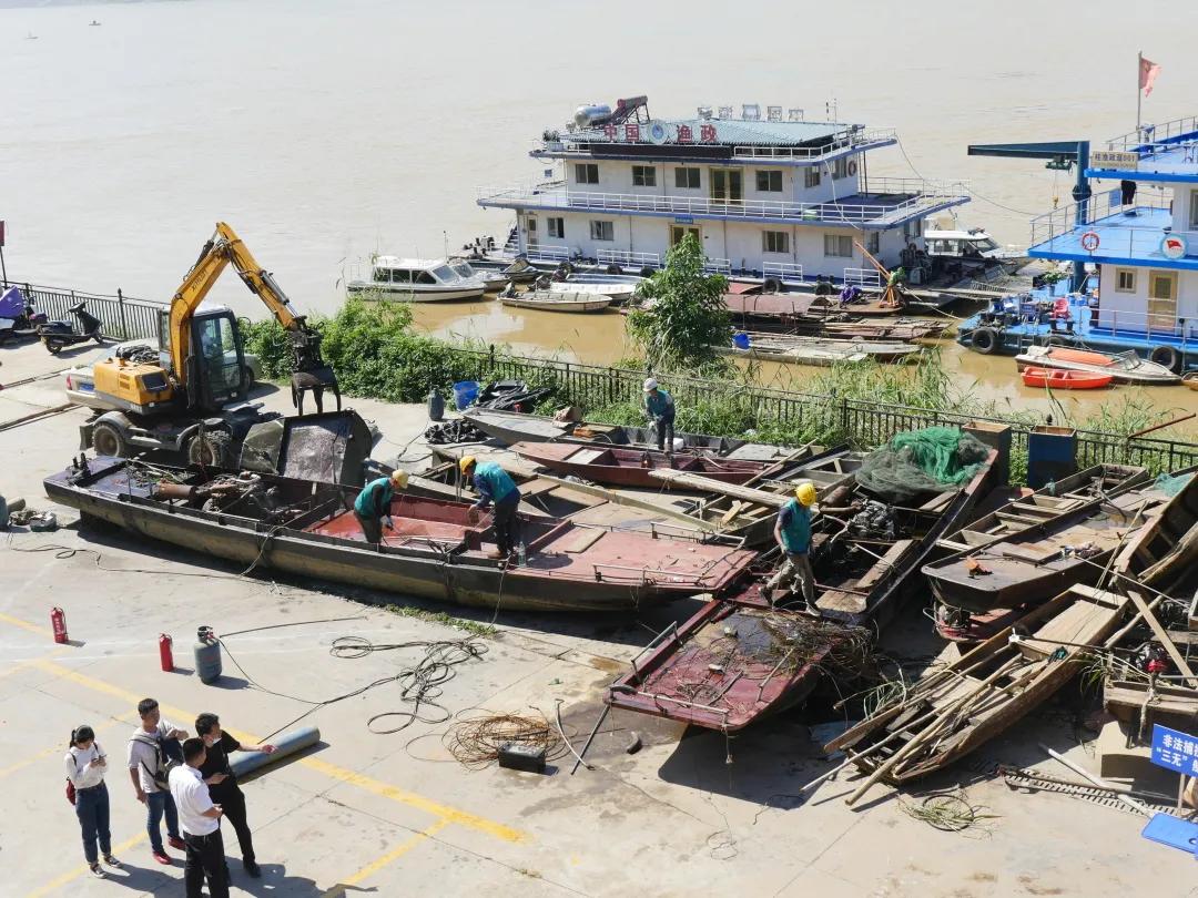 我为群众办实事法院工作报道,我为群众办实事与乡村振兴相结合