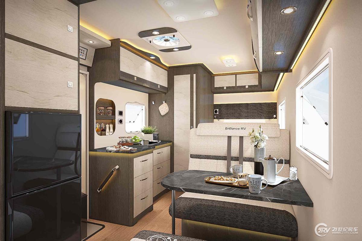 福特新全顺5.99米矮顶b型四驱房车,全顺小福c型国六